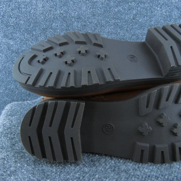 Universal Thread Tan Lace-Up Boots - Picture 6 of 7